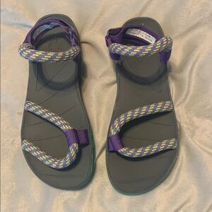 The north face skeena rope sandals velcro back strap size 7 purple teal yellow